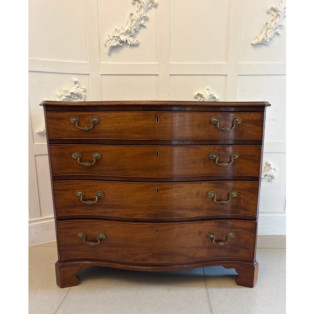 Antique Georgian Serpentine Chest of Drawers in Mahogany, 1700s For Sale - Image 11 of 11