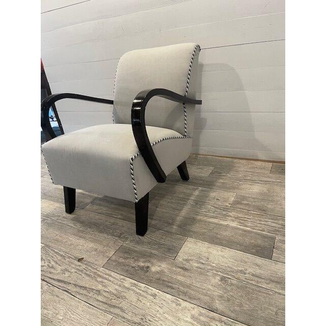Art Deco Single Chair by Halabala, 1920 For Sale - Image 4 of 7