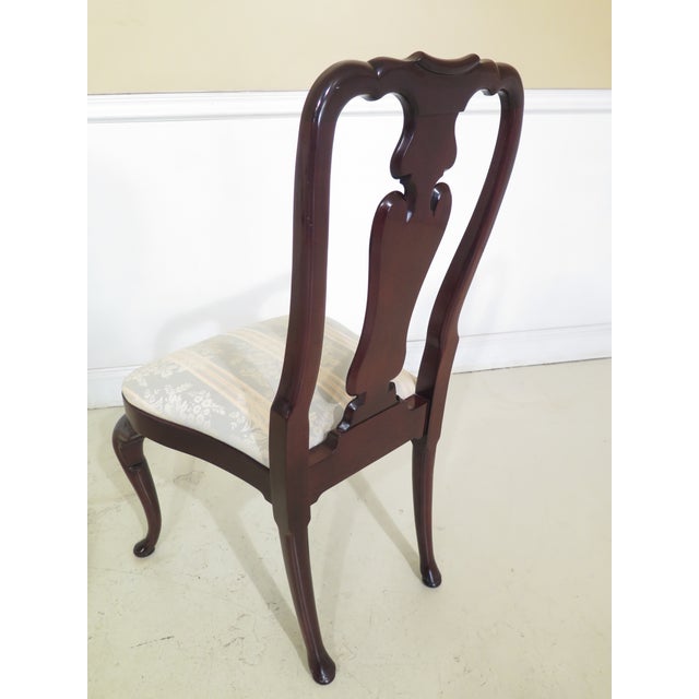 Kindel Queen Anne Dining Room Chairs - Set of 8 | Chairish (640 x 640 Pixel)