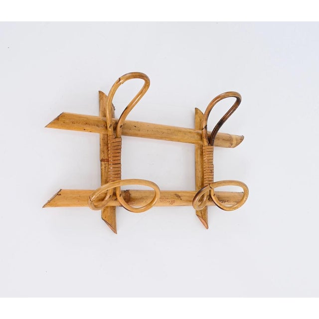 Mid-Century French Riviera Coat Rack in Rattan, Wicker and Bamboo, Italy, 1960s For Sale - Image 9 of 11