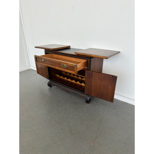 Vintage Broyhill Ming Dynasty Premier Collection Flip-Top Bar Cabinet For Sale In Austin - Image 6 of 10