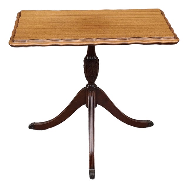 19th Century English Regency Mahogany Pedestal Supper or Occasional Table For Sale