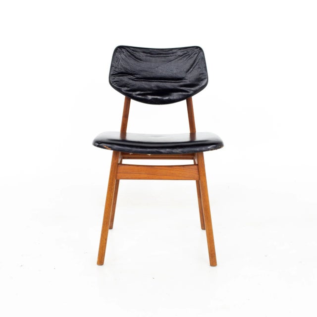 Mid 20th Century Jens Risom Mid Century Walnut Dining Chairs - Set of 3 For Sale - Image 5 of 10