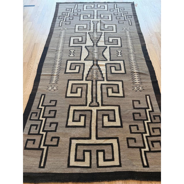 Navajo Transitional Rug Cira 1890 Geometric Meander Key Fret Diamond Design Fine For Sale - Image 9 of 18