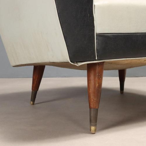 Plastic Vintage Lounge Chairs, 1960s, Set of 2 For Sale - Image 7 of 10