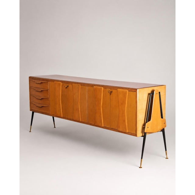 Italian Sideboard in Wood with Glass and Bronze by Silvio Cavatorta, 1950 For Sale - Image 9 of 9