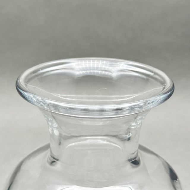 Vintage 1980’s Simon Pearce “Shelburne” Hand Blown Glass Vase For Sale In New York - Image 6 of 9
