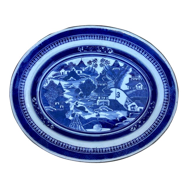Antique Chinese Export Pottery Blue & White Willow Platter For Sale