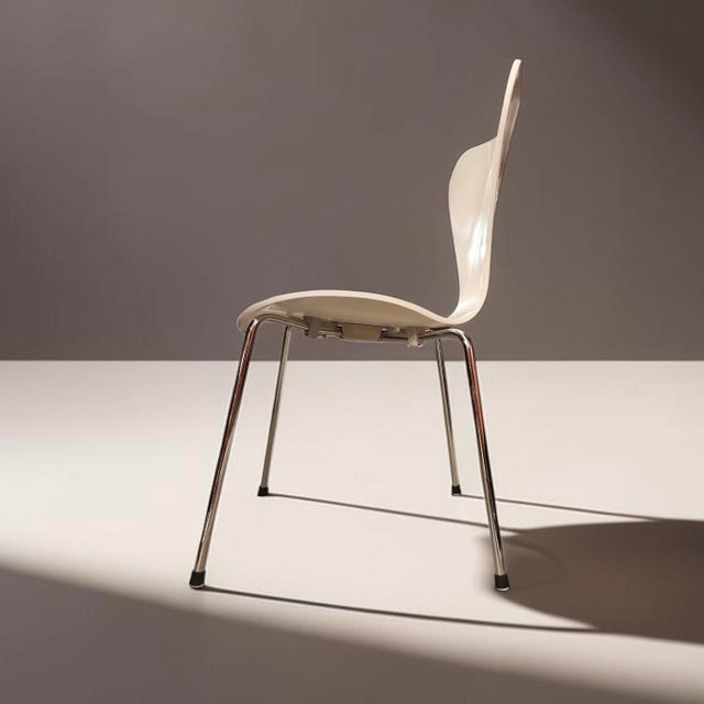 1990s Series 7 Model 3107 Chair by Arne Jacobsen for Fritz Hansen, Denmark, 1990s For Sale - Image 5 of 11