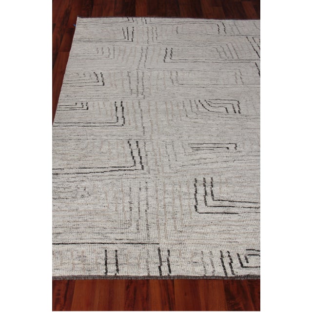 Adrian Hand knotted Wool/Bamboo/Silk Ivory/Gray/Beige Rug-6'x9" For Sale - Image 4 of 9