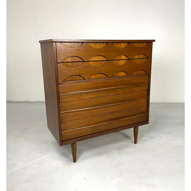 Mid-Century Modern 1960s United Sculptural Highboy Dresser For Sale - Image 3 of 10