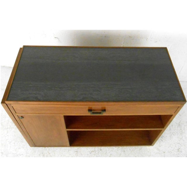 Mid 20th Century Mid 20th Century Edward Wormley Bar Cart for Dunbar For Sale - Image 5 of 10