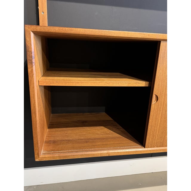 Vintage Wall System in Rosewood by Poul Cadovius for Cado For Sale - Image 9 of 16