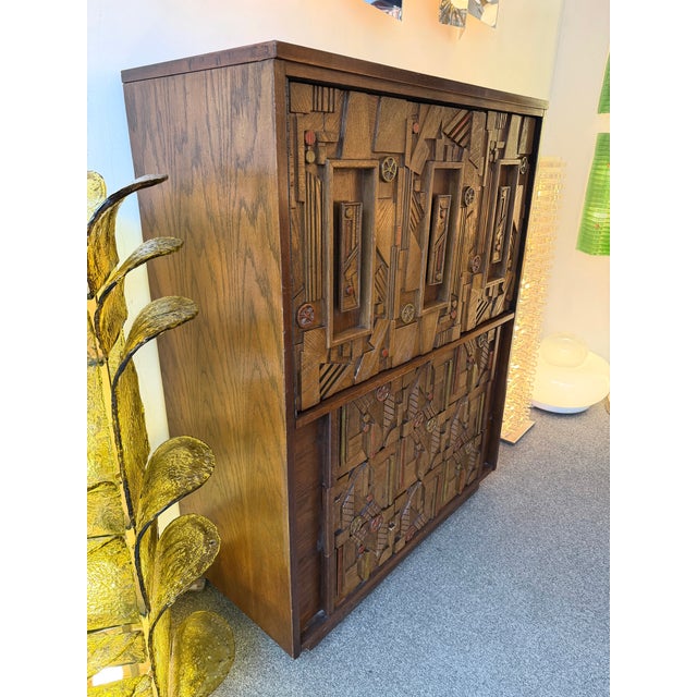 Mid-Century Modern Brutalist Wood Sculpture Cabinet by Lane. Usa, 1970s For Sale - Image 6 of 15