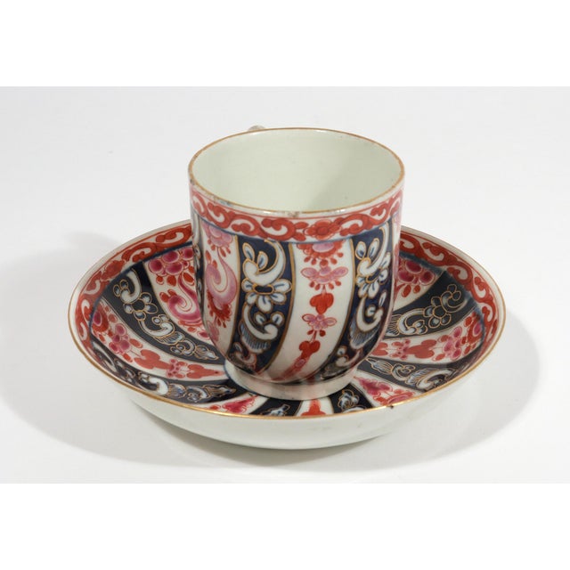 Traditional 18th-Century First Period Worcester Porcelain Queen Charlotte Pattern Large Coffee Cup and Saucer For Sale - Image 3 of 14