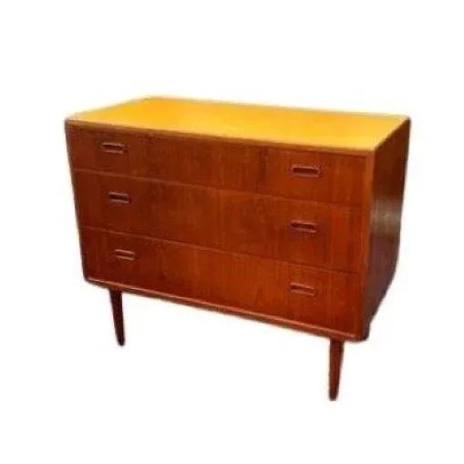 Mid-Century Modern Danish Chest of Drawers For Sale - Image 9 of 9
