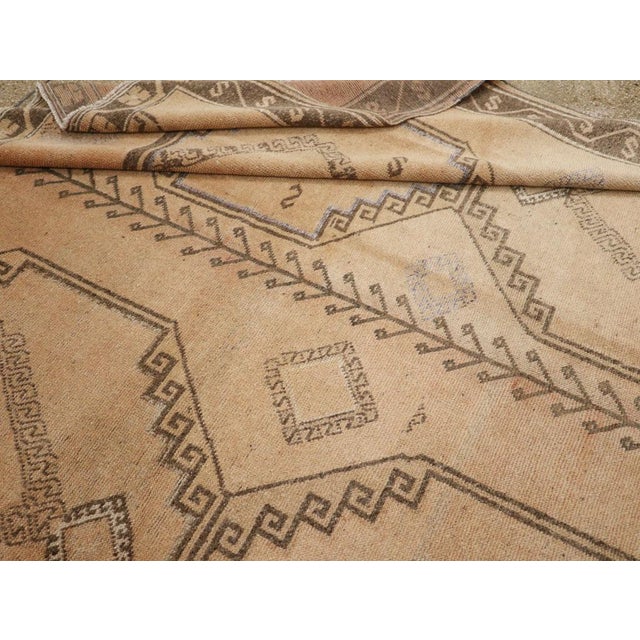 Galerie Shabab Collection Mid-20th Century Turkish Anatolian Room Size Carpet For Sale - Image 10 of 10