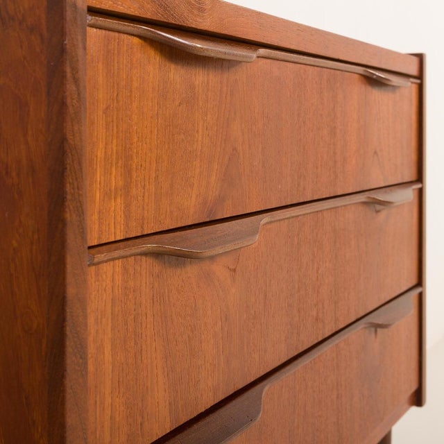 Small Danish Teak Chest of Drawers, 1960s For Sale - Image 9 of 10