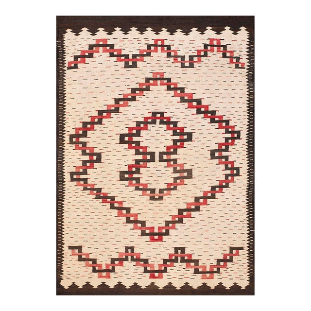 1930s Beige Medallion Antique American Navajo Rug 5' X 6'10" Flatweave Wool Carpet For Sale