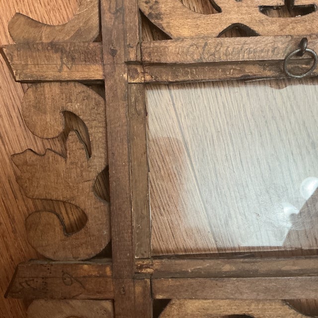 Black Forest Antique Hand Carved Folk Art Black Forest Picture Frame 1900-1909 For Sale - Image 4 of 7