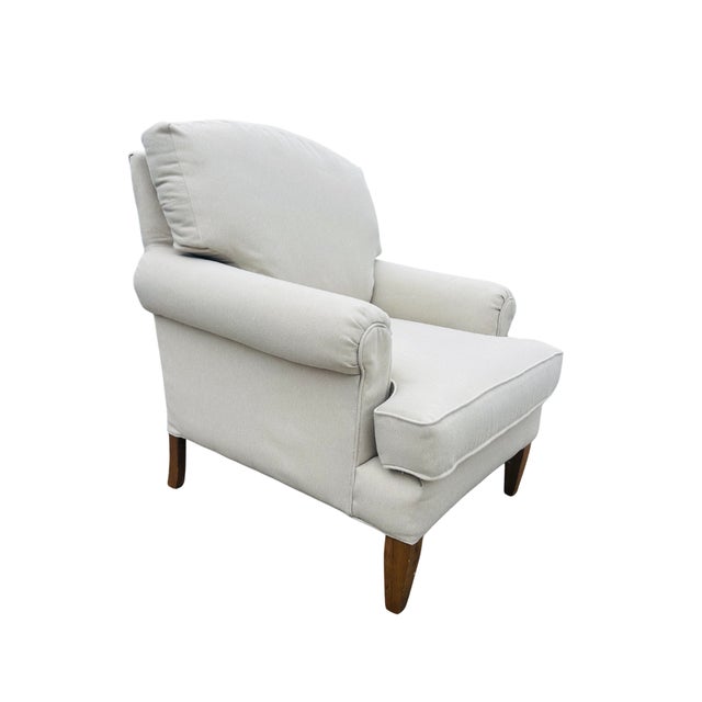 Late 20th Century Vintage Pearson Club Chair – English Roll Arm Lounge Chair, Ivory Upholstery, Tapered Wood Legs, High-End Designer Seating For Sale - Image 5 of 16