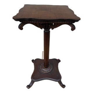 A Very Nice Quartersawn Antique American Oak Pedestal or Side Table, Circa 1890's For Sale