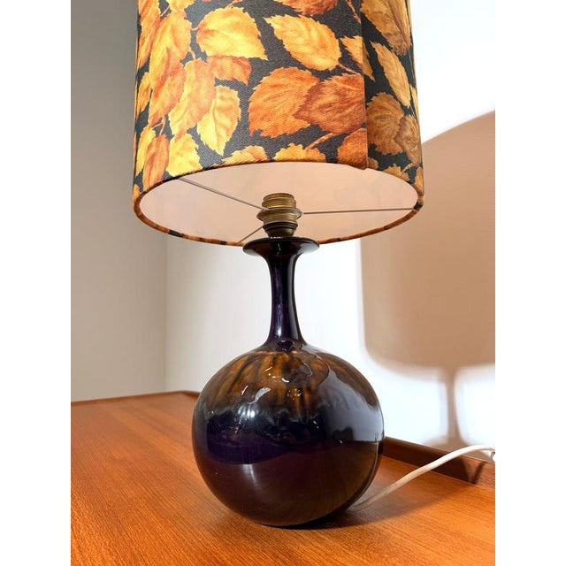 Vintage Table Lamp with Original Autumn Leaf Shade For Sale - Image 3 of 6