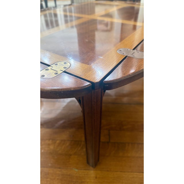 1990s Thomasville Folding Butler’s Tray Coffee Table With Gallery Sides & Crossbanded Veneer Top For Sale - Image 9 of 14