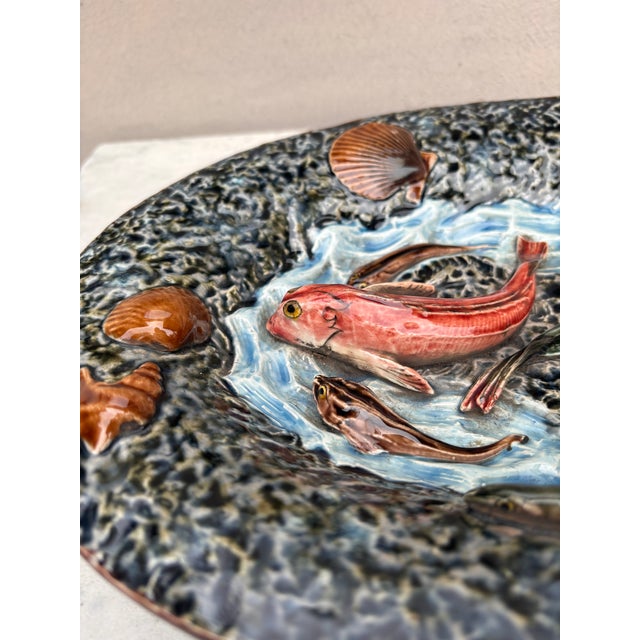 Slate Gray 19th Century Majolica Palissy Fishs Wall Platter For Sale - Image 8 of 10