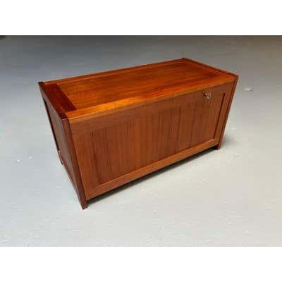 Mid 20th Century Scandinavian Modern Teak Locking Box by O. Schjøll & B.K. Handest For Sale - Image 9 of 14