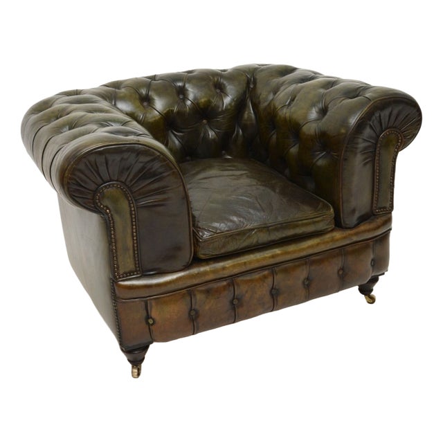 Antique Victorian Chesterfield Chair in Leather, 1880s For Sale