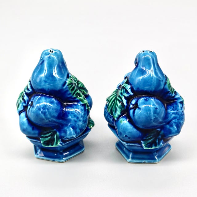 Mid-Century Modern Mid-Century Inarco Blue Mood Indigo Majolica Fruit Topiary Salt & Pepper Shaker Set For Sale - Image 3 of 8