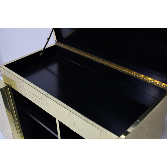 Mid-Century Modern Paul Evans Cityscape Bar Cart in Brass For Sale - Image 3 of 11