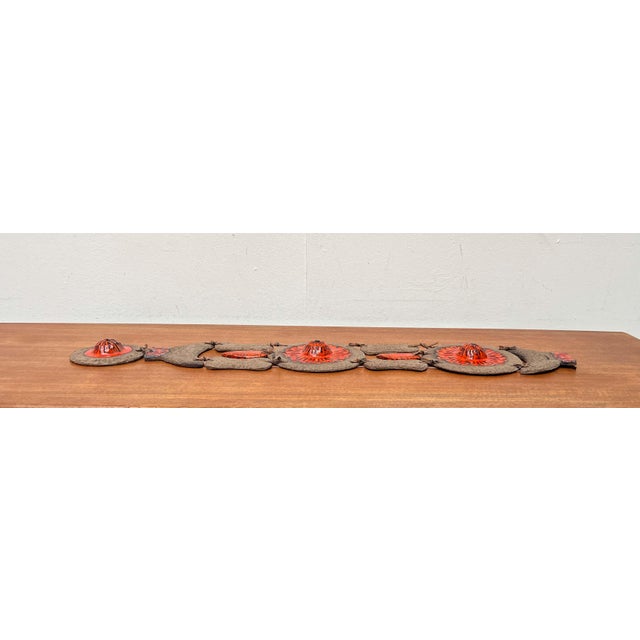 Mid-Century Modern Brutalist Danish Studio Pottery Wall Hanger from Clara Helmich, 1982 For Sale - Image 4 of 18