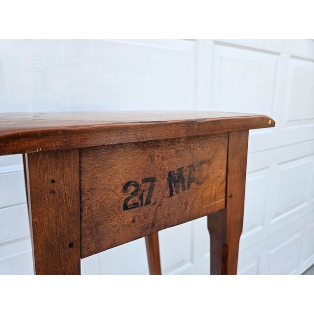 Square Primitive Federal Style One Drawer Side Table For Sale - Image 9 of 17