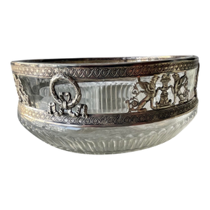 Early 20th Century Neoclassical Laurel Wreath Griffins Urn 800 Silver Decorated Rimmed Glass Bowl