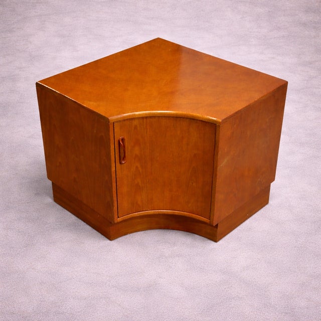 Mid-Century Modern Teak Corner Cabinet Unit from G-Plan, 1970s, in Very Good conditions. Designed 1970 to 1979