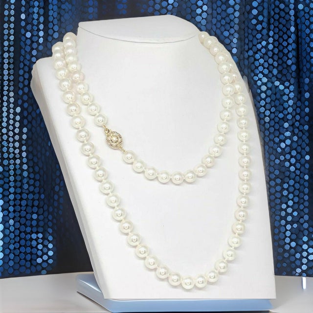 White Diamond Akoya Pearl Necklace 14k Gold Certified For Sale - Image 8 of 14