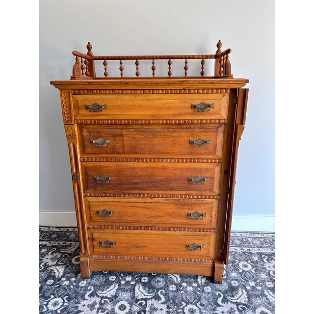 Rare Eastlake Boarding House Dresser With Original Locking Mechanism, c.1885-1895 For Sale In New York - Image 6 of 9