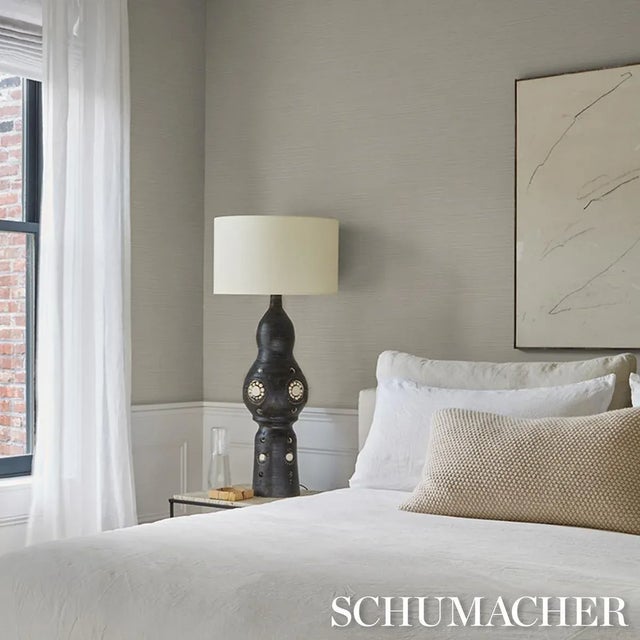 Schumacher Schumacher Abaca Fine Weave Vinyl Wallpaper In Limestone For Sale - Image 4 of 4