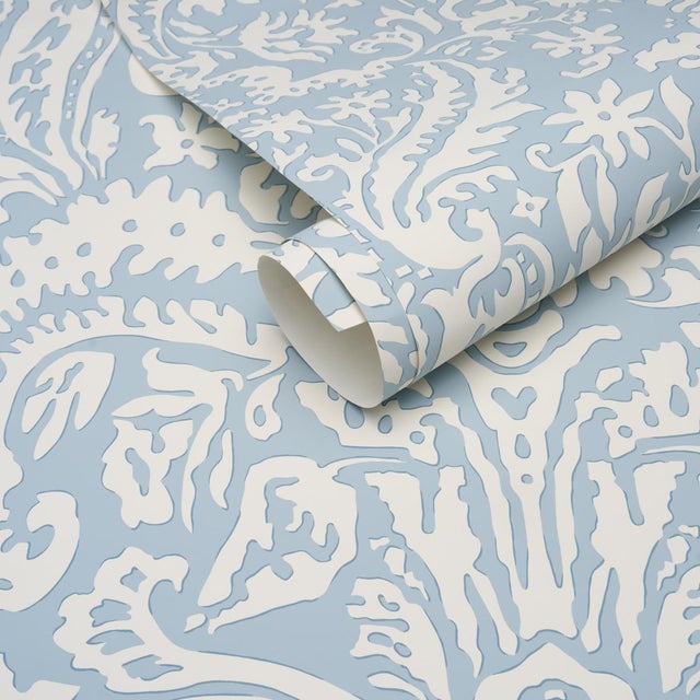 Schumacher Sample - Schumacher Suffolk Damask Wallcovering In Blue For Sale - Image 4 of 6
