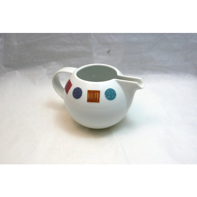 Vintage Christopher Stuart Creamer Produced during the 1980s This vintage round creamer is from the Color Lane Pattern. It...