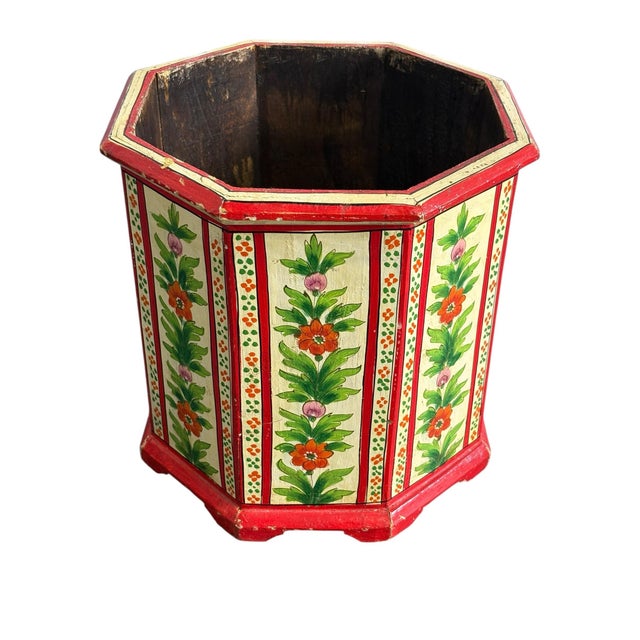 1950’s Vintage Red Floral Folk Art Wastebaskets- A Set of 2 For Sale - Image 4 of 12