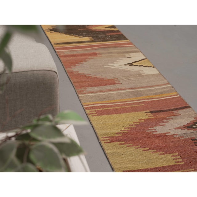 Brown 1970s Vintage Handmade Wool Cotton Brown Area Rug For Sale - Image 8 of 11