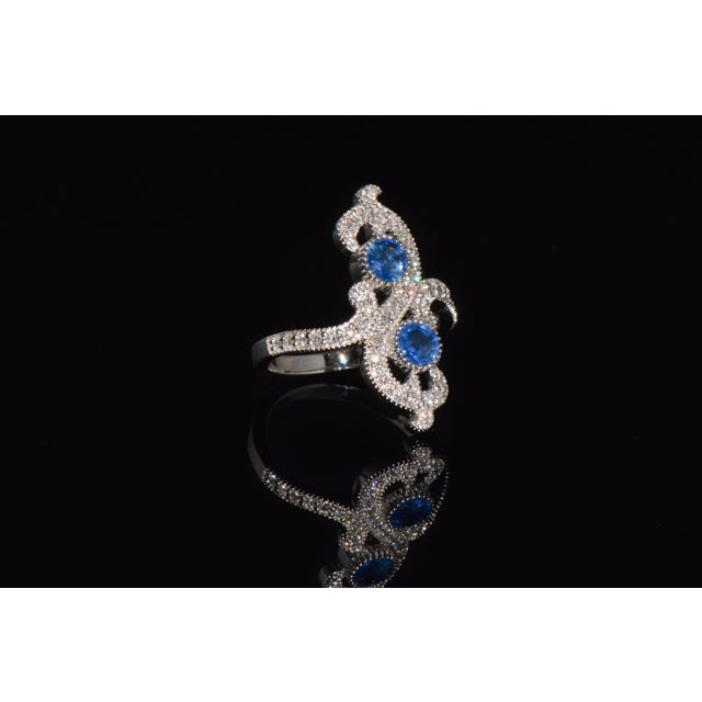 Art Deco Certified Natural 1.40cts Diamond & Sapphire 18k Solid White Gold Filigree Cocktail Ring, Size 6.5 For Sale - Image 3 of 13
