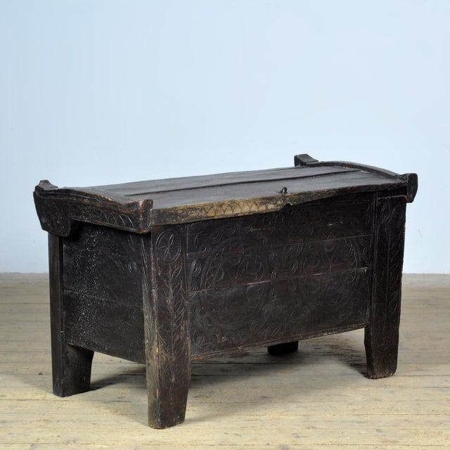 Big shepherd’s chest with a beautiful appearance and proportions from around 1850. These chests were made in the same way...