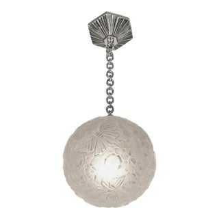 French Art Deco Pendant Light 1930s by Hettier & Vincent For Sale