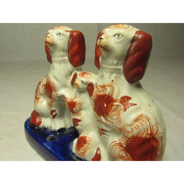 Antique Staffordshire Figurine of Three Seated Spaniels For Sale In San Francisco - Image 6 of 11