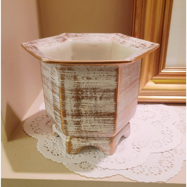 Ceramic Vintage Royal Haeger Art Pottery Planter in Brushed Gold~1980s Chinoiserie, Hollywood Regency Style For Sale - Image 7 of 9