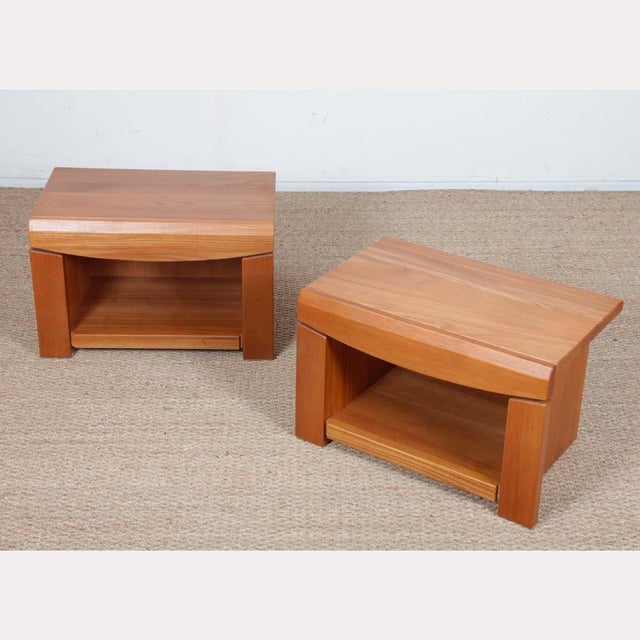 French Elm Bedside Tables, 1980s, Set of 2, in Good conditions. Designed 1980 to 1989